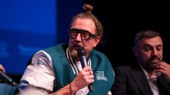 Cristian Șimonca (Otravă), creatorul Blogu lu’ Otrava, storyteller și mentor în Permis de Antreprenor