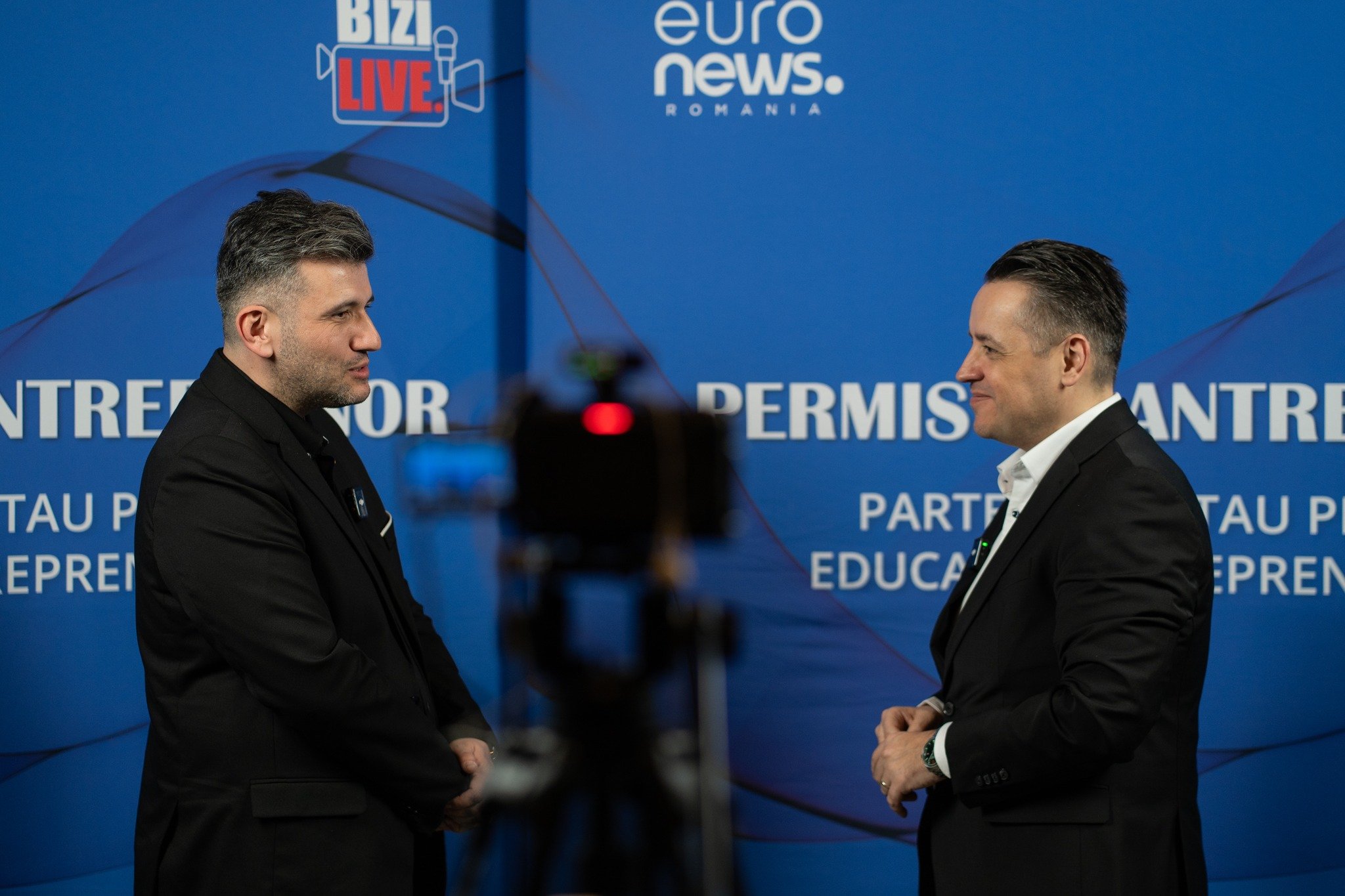 Cosmin Buzăianu (Electric SRL) în interviu cu Constantin Paraschiv la Permis de Antreprenor – scalare în producție, competiție și finanțare