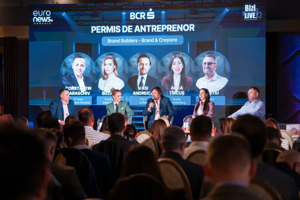 Panel Brand Builders la Permis de Antreprenor Summit 2026, cu Vasi Andreica vorbind despre TED’s Coffee, brand, client și optimizare