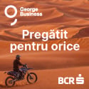 Motociclist pe dune de nisip